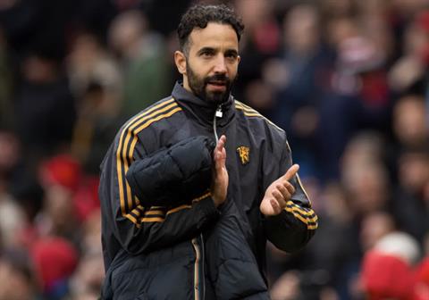 Scholes chỉ trích Ruben Amorim được Man United ưu ái quá mức
